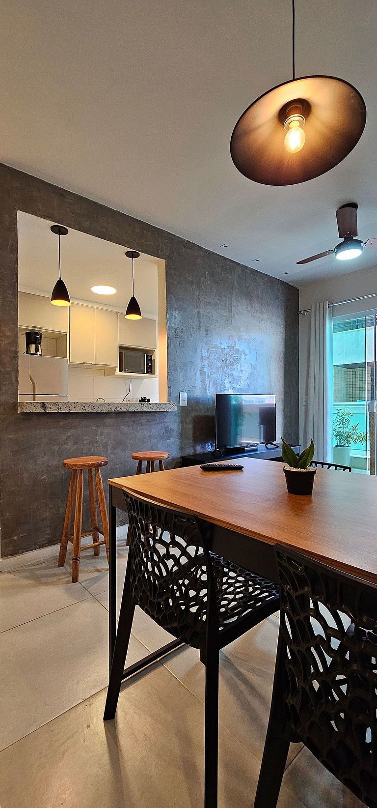 Lindo Apartamento na Praia do Forte! (204)