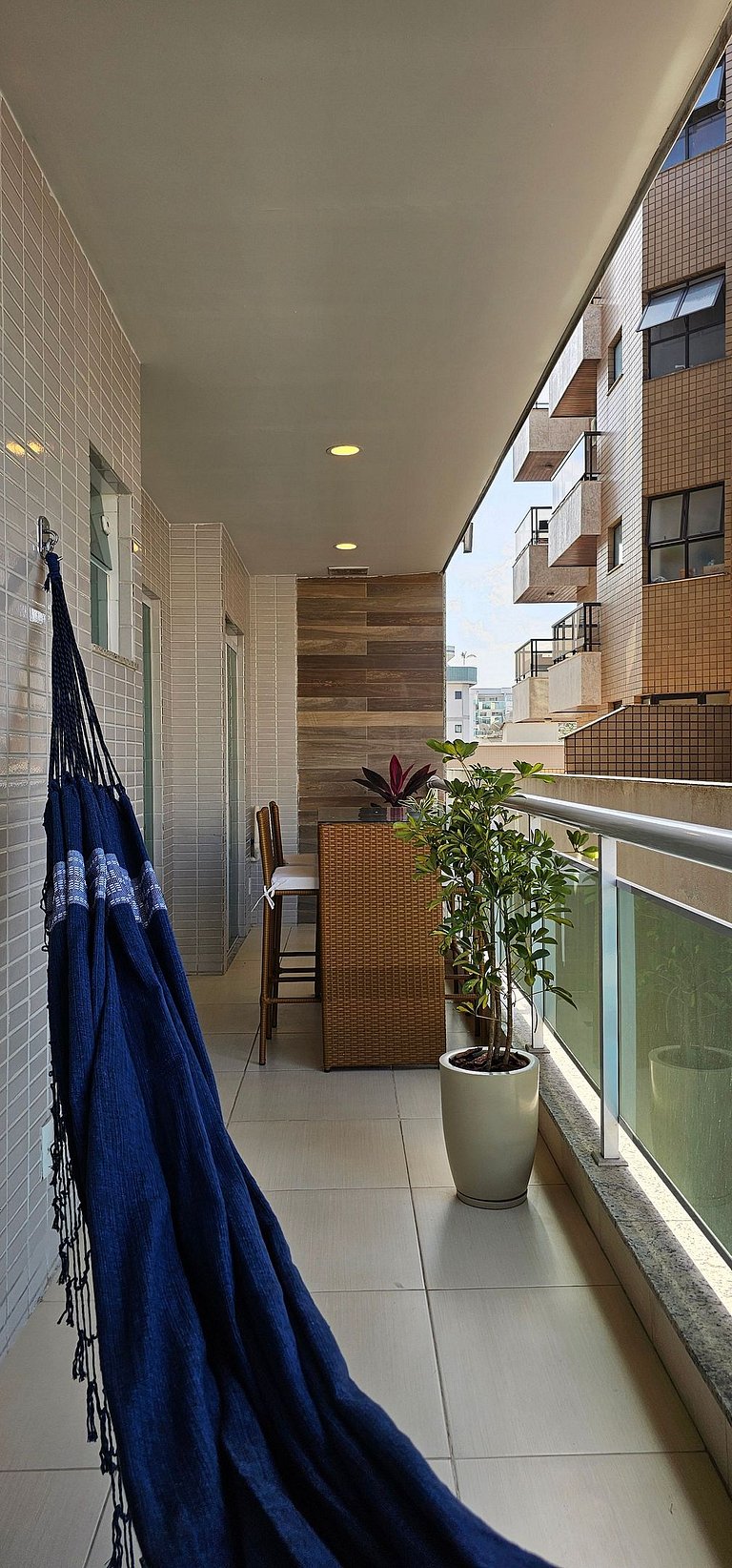 Lindo Apartamento na Praia do Forte! (204)