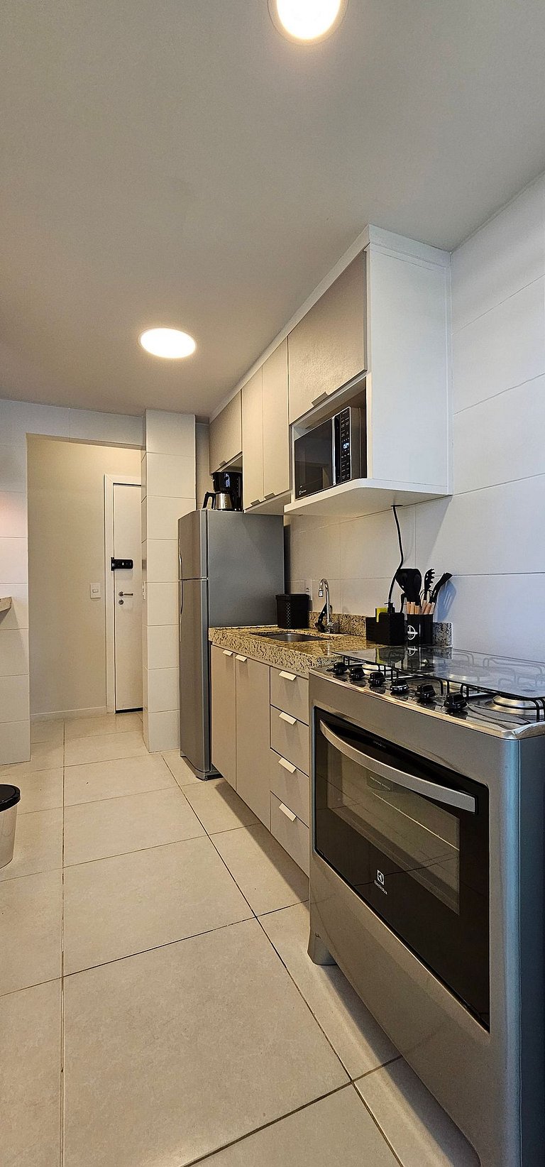 Lindo Apartamento na Praia do Forte! (204)