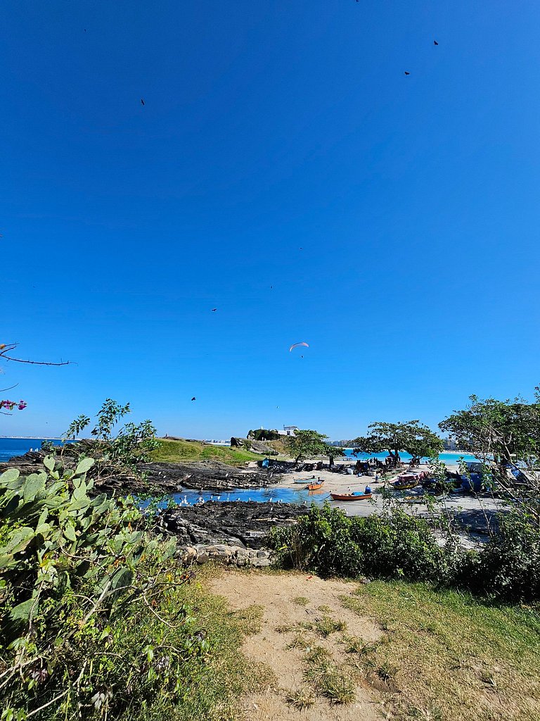 Lindo Apartamento na Praia do Forte! (204)