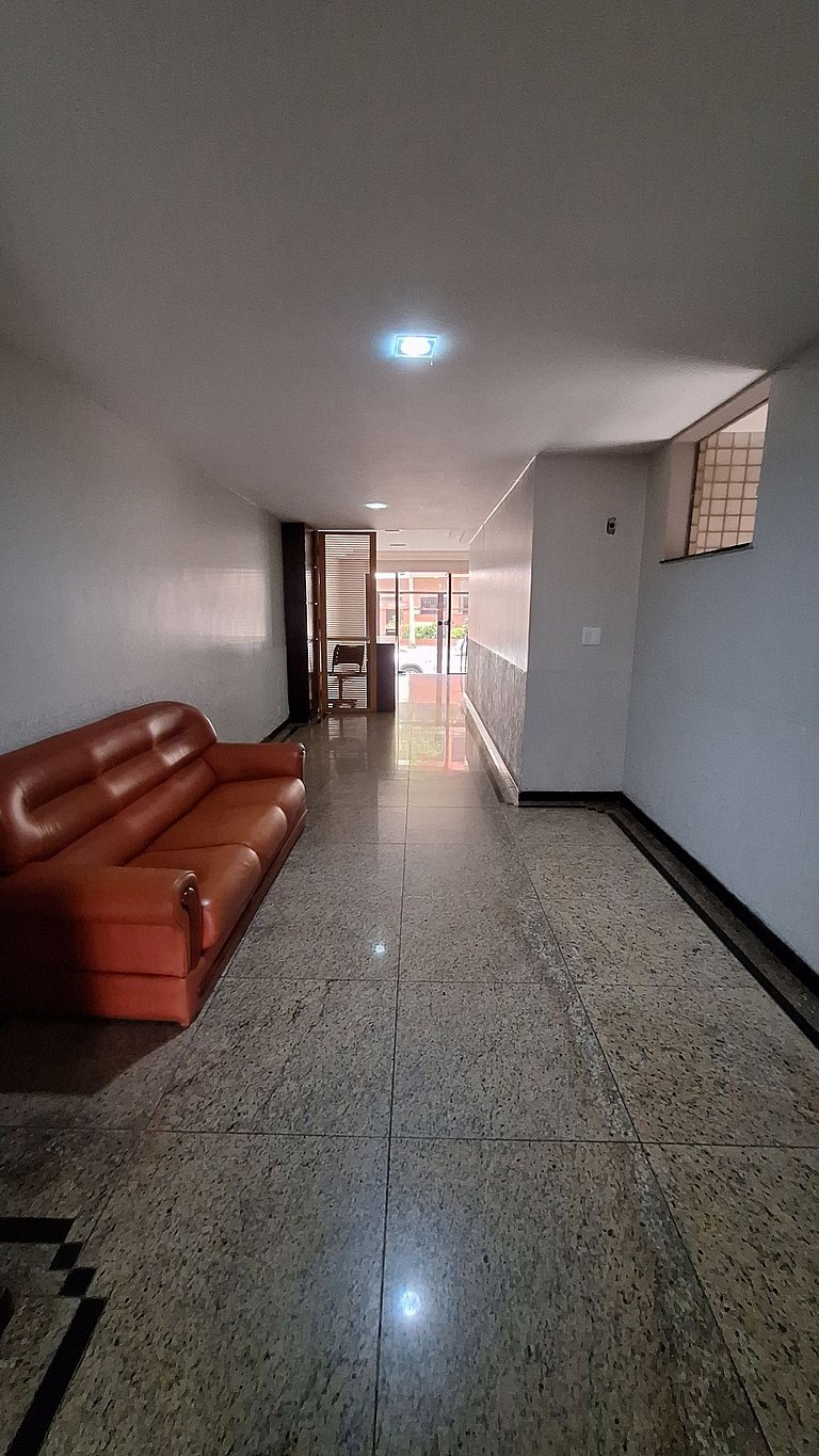 Praia do Forte a 50m | Conforto e Localização